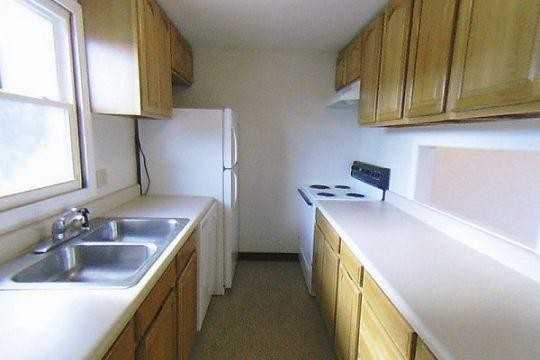 Carriage Lane Townhomes - Photo 3 of 6