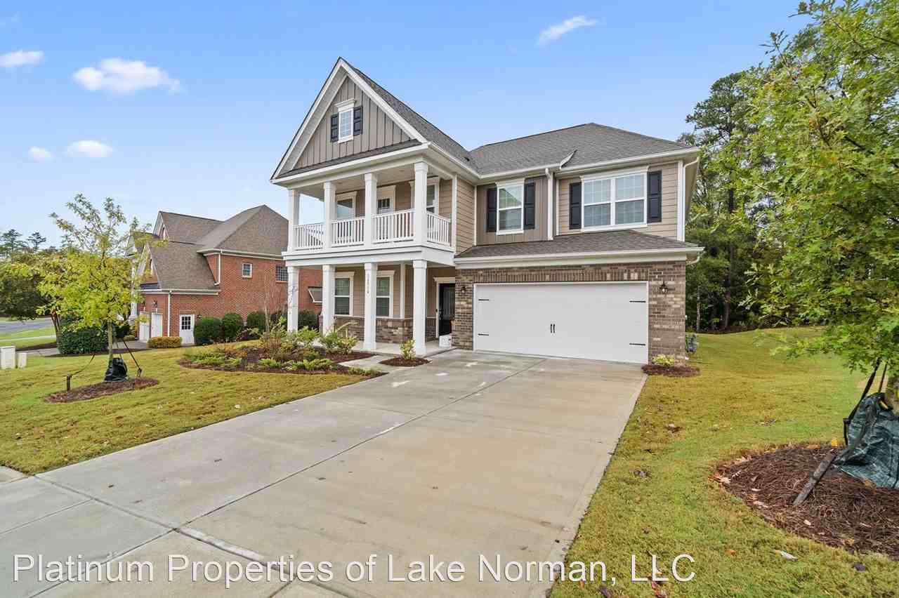 16514 Emerald Dunes Dr, Charlotte, NC 28278 5 Bedroom Apartment for