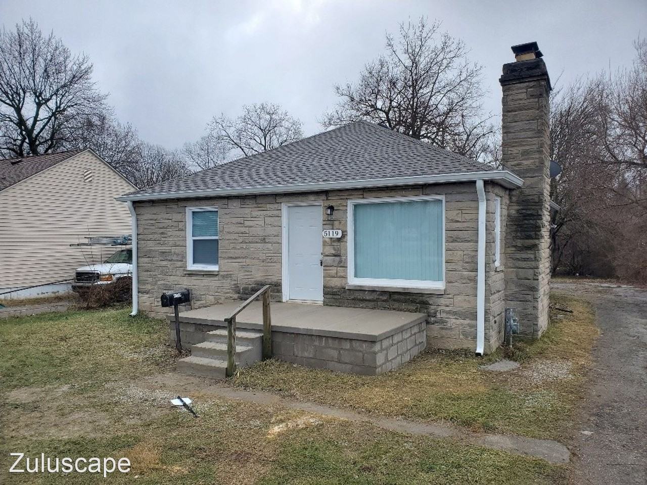 5119 E 21st St - Photo 2 of 16