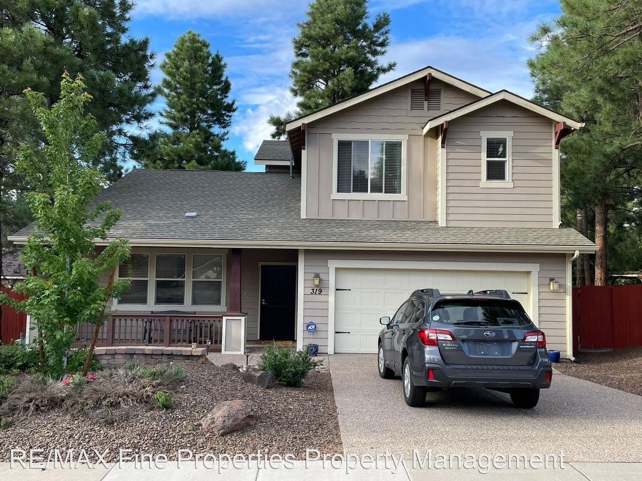 319 W Beryl Rd - Photo 3 of 13