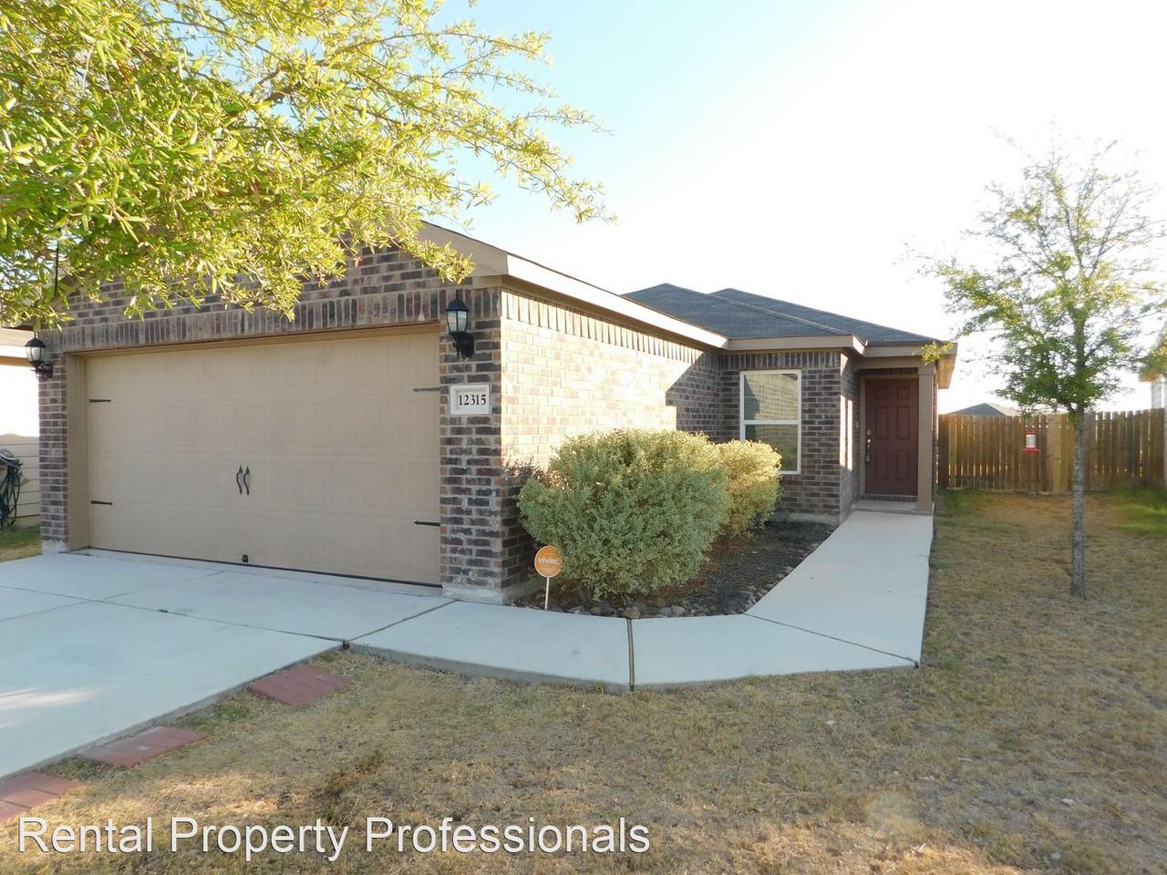 12315 Fish Hook - Photo 2 of 27