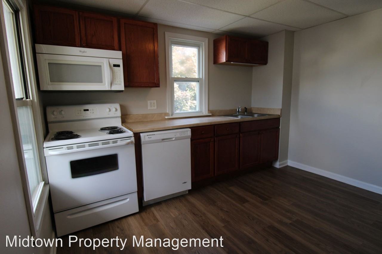 142 S 29th Street - Photo 3 of 21