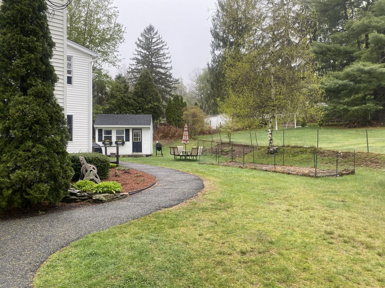 48 Brown St. #2R - Photo 3 of 5