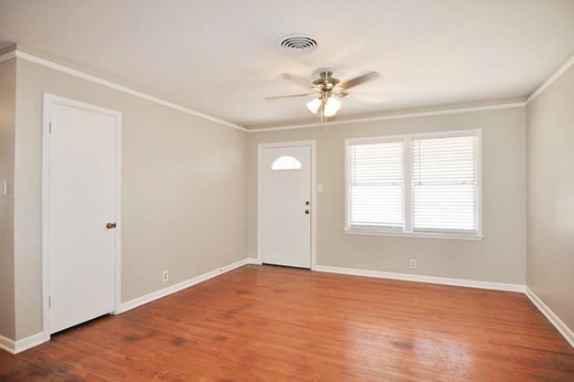 5229 Ira St N - Photo 3 of 17