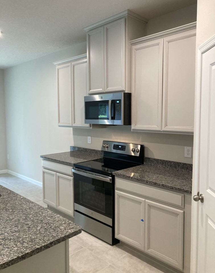 18236 Hunters Meadow Walk - Photo 4 of 38