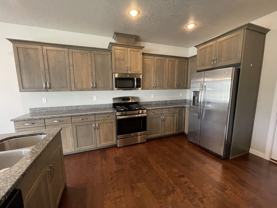 9127 W Tillamook Dr - Photo 1 of 1
