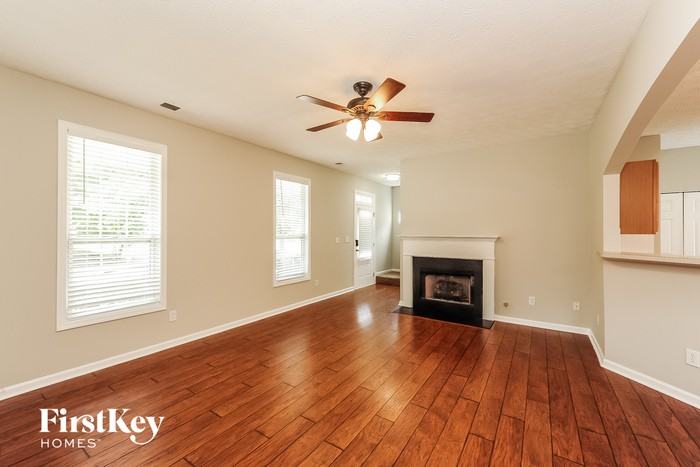 3071 Heatherbrook Trce - Photo 2 of 15