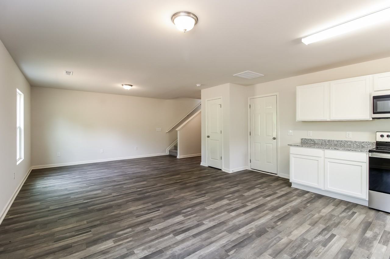 1600 Robins Nest Dr - Photo 5 of 15