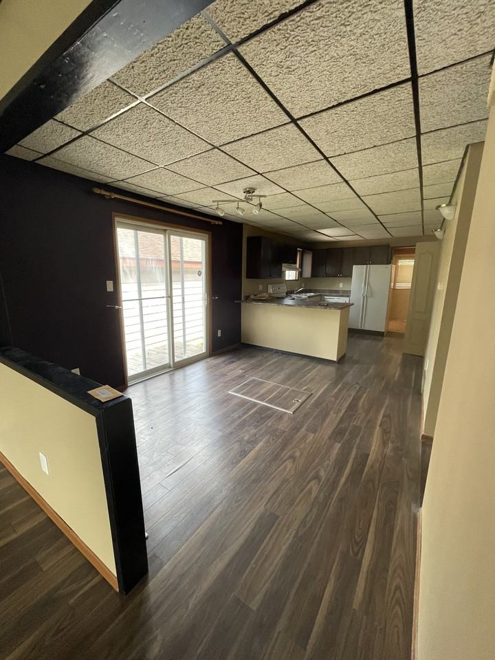 61 Lennox Avenue - Photo 3 of 16