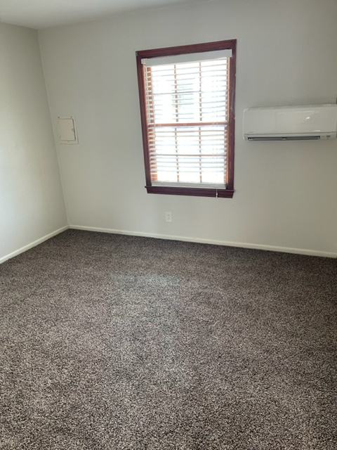 161 D View Ave #1 - Photo 5 of 8