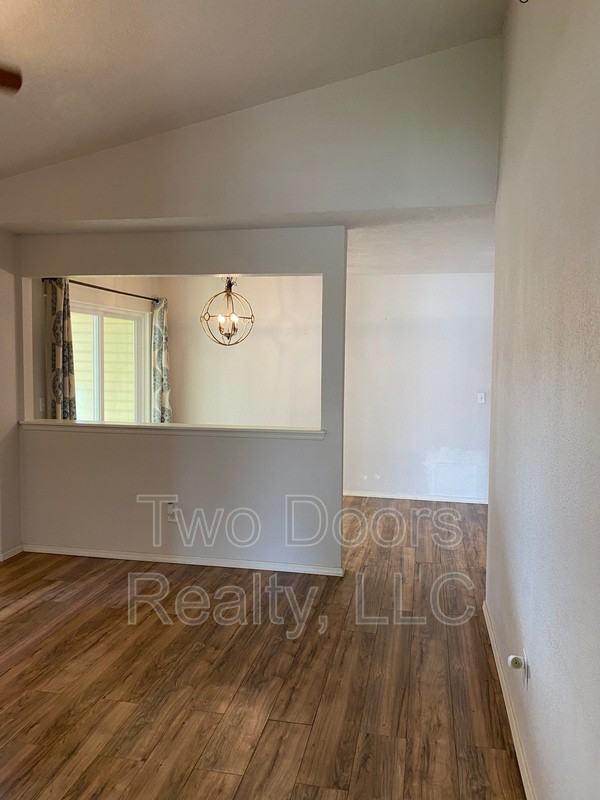 12303 Sw 14th St - Photo 2 of 25