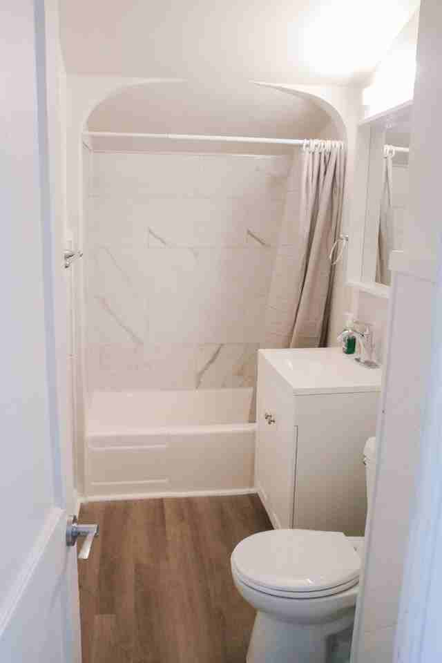 147 Roseberry Street - Photo 3 of 10