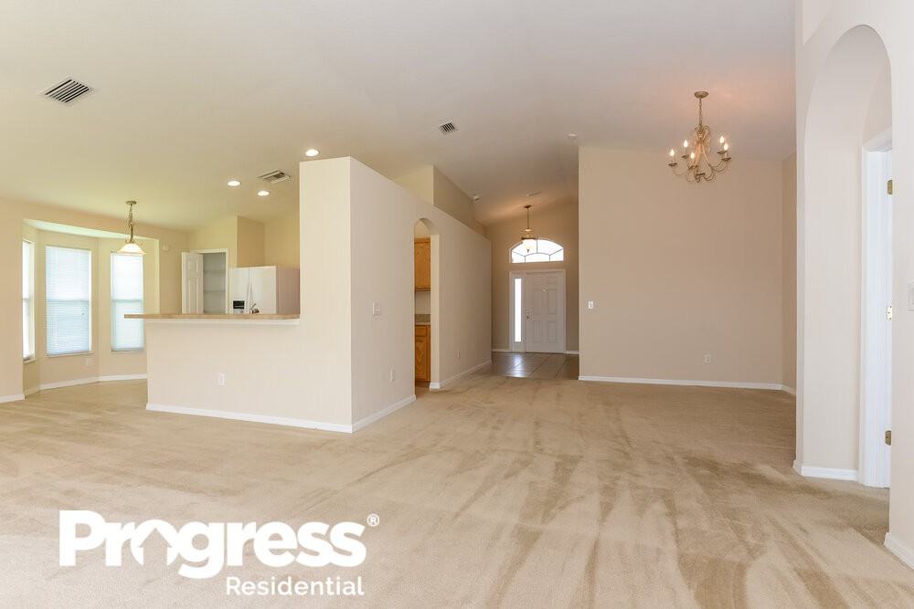 5446 Passing Pine Ln - Photo 2 of 14