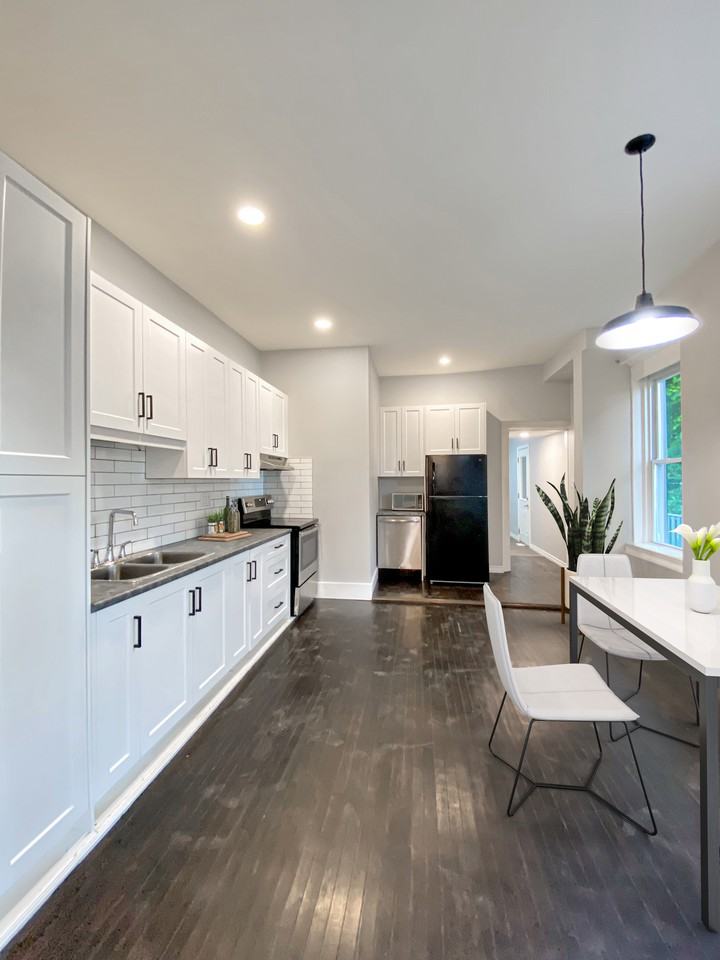 152 Merritt Street - Photo 2 of 10