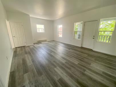 1918 West Washington Street - Photo 3 of 7