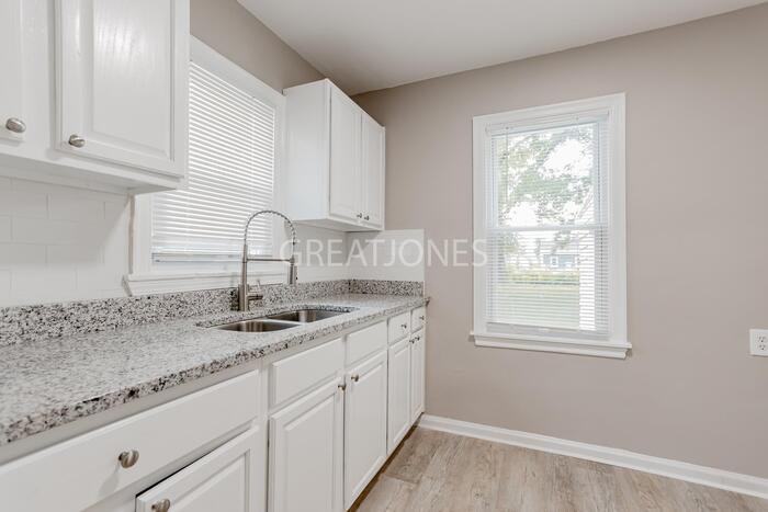 4030 N Temple Ave - Photo 3 of 13