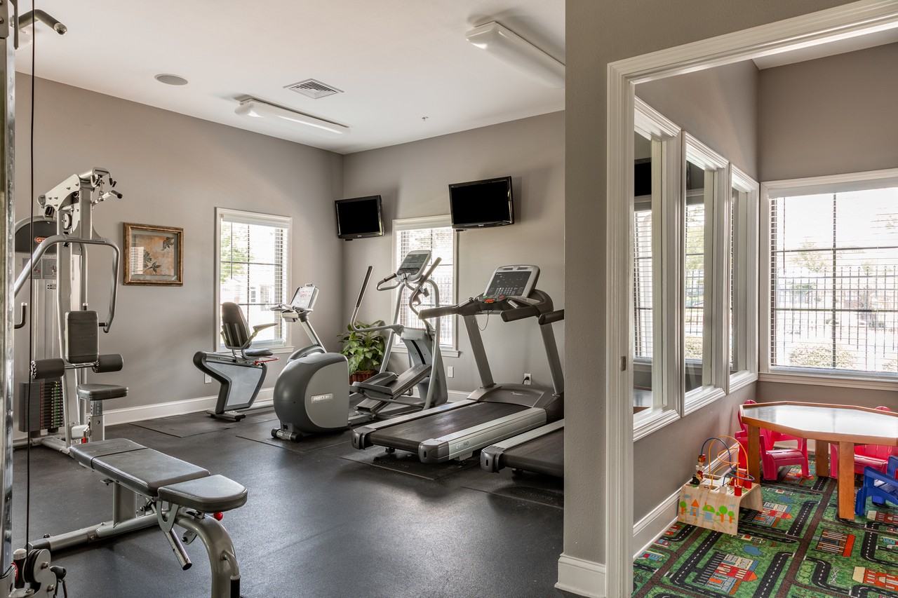 Albany Hill - Photo 7 of 80