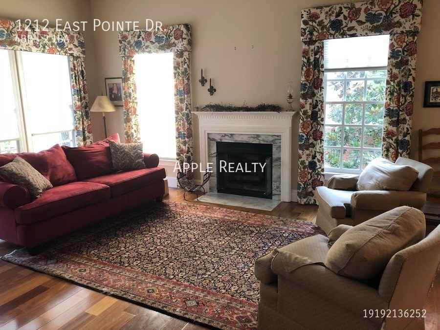1212 E Pointe Dr - Photo 2 of 20