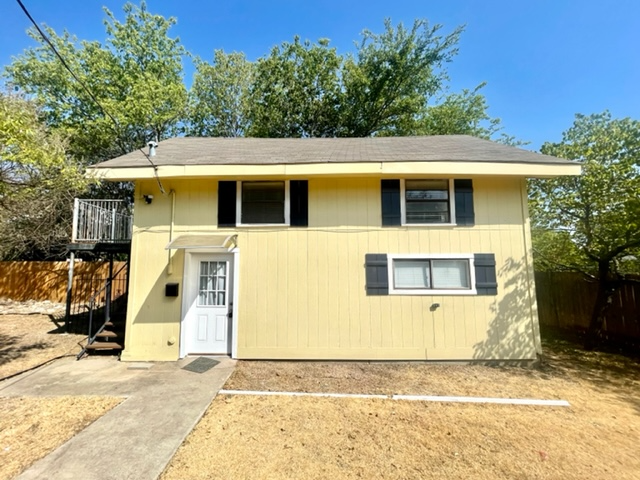 1615 West Ave - Photo 2 of 15