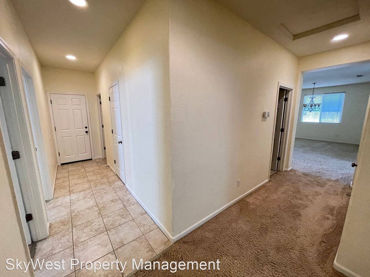 5301 Lotus Pond Way - Photo 3 of 26