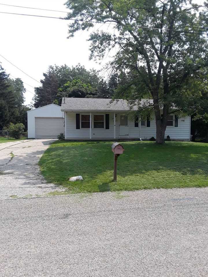 3603 Ruth Ave - Photo 2 of 36