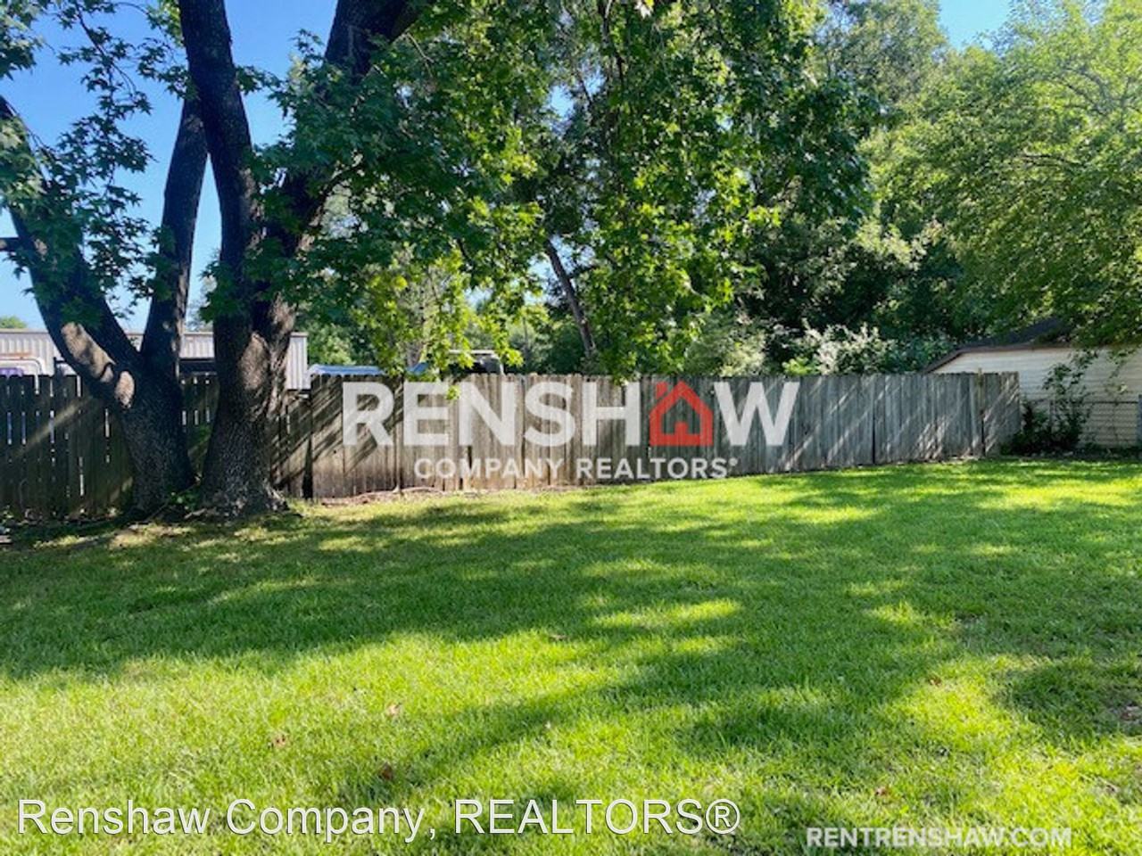 3916 Wales Ave - Photo 3 of 15