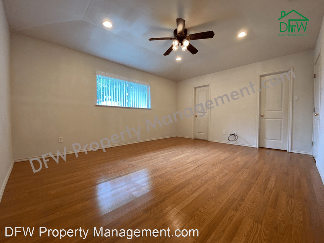 20 Lakewood Dr - Photo 2 of 32