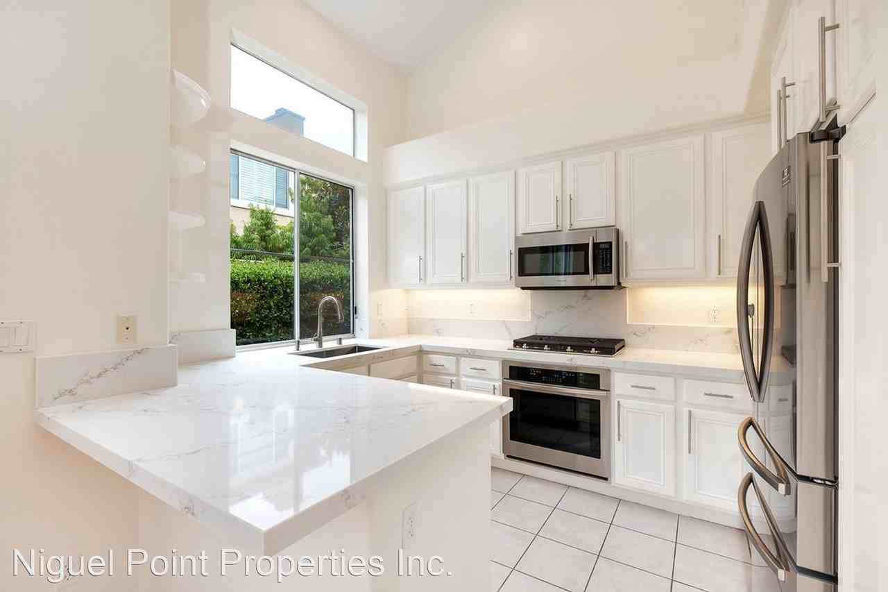 27 Lessay - Photo 3 of 24