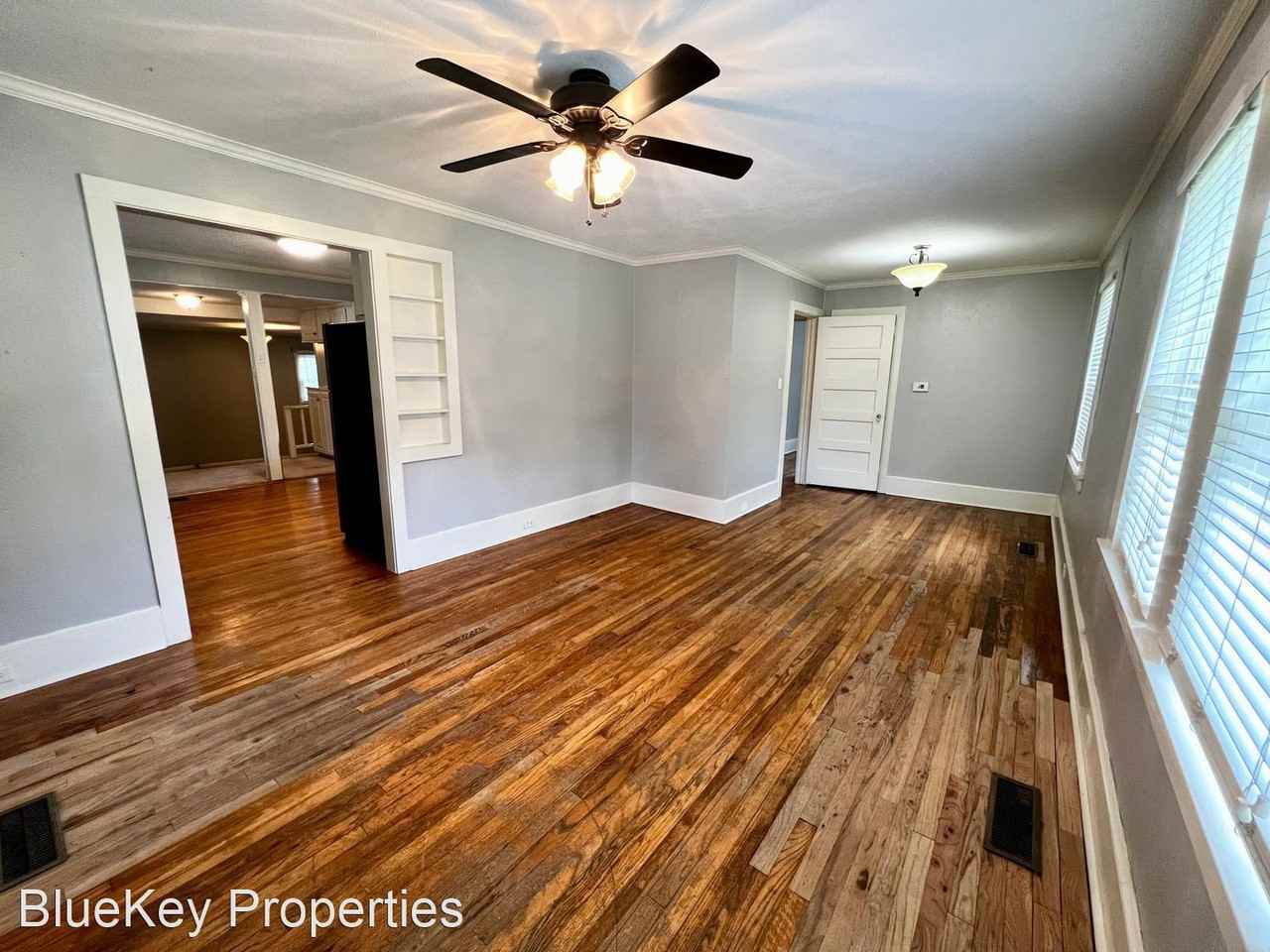 520 Maple St - Photo 2 of 13