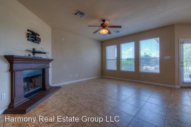 321 Limestone Trl - Photo 2 of 31