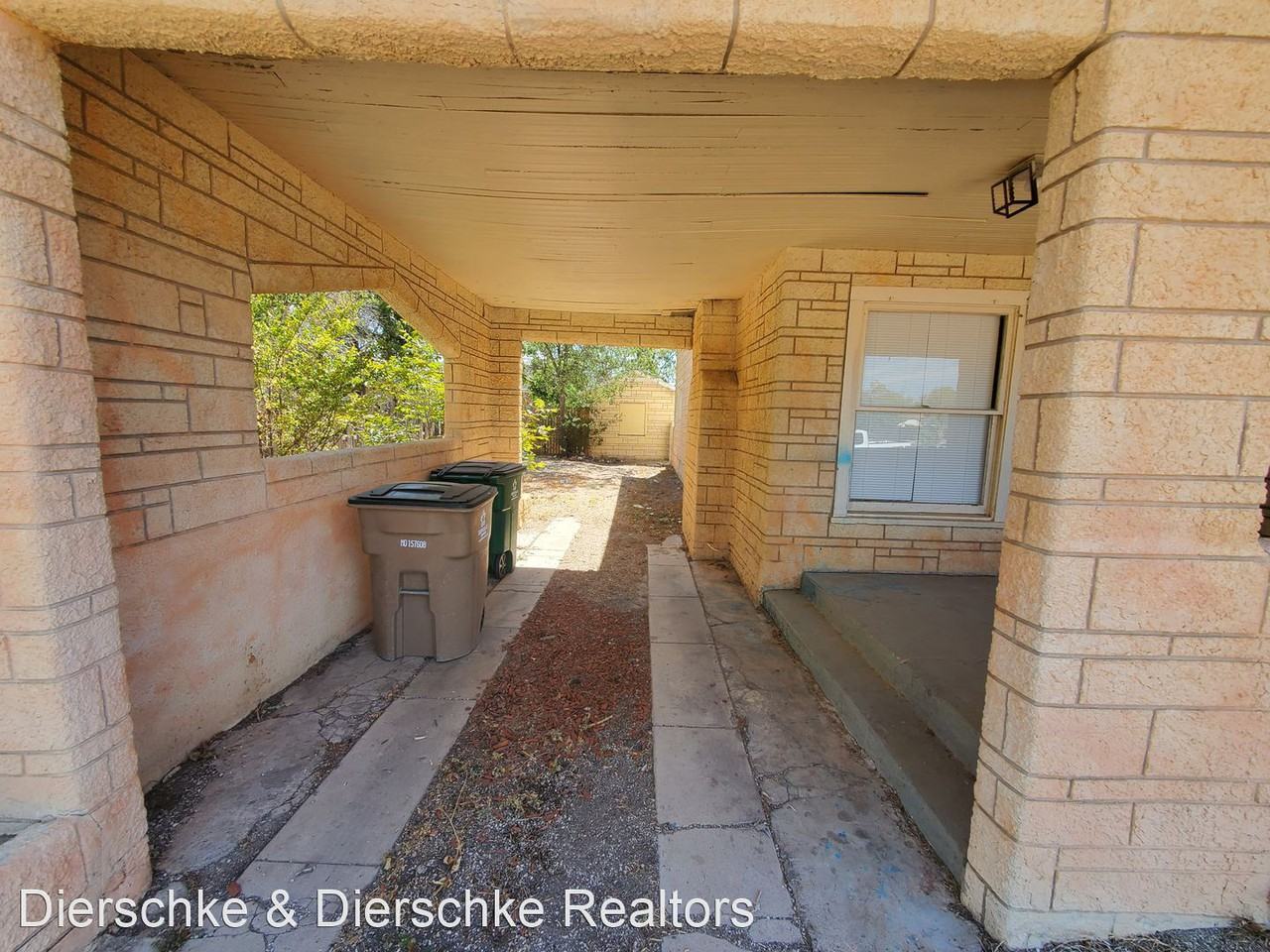 1422 S David - Photo 2 of 10