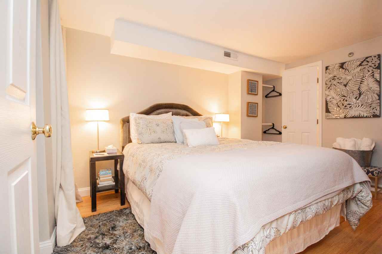 26 Jay St #B - Photo 3 of 37