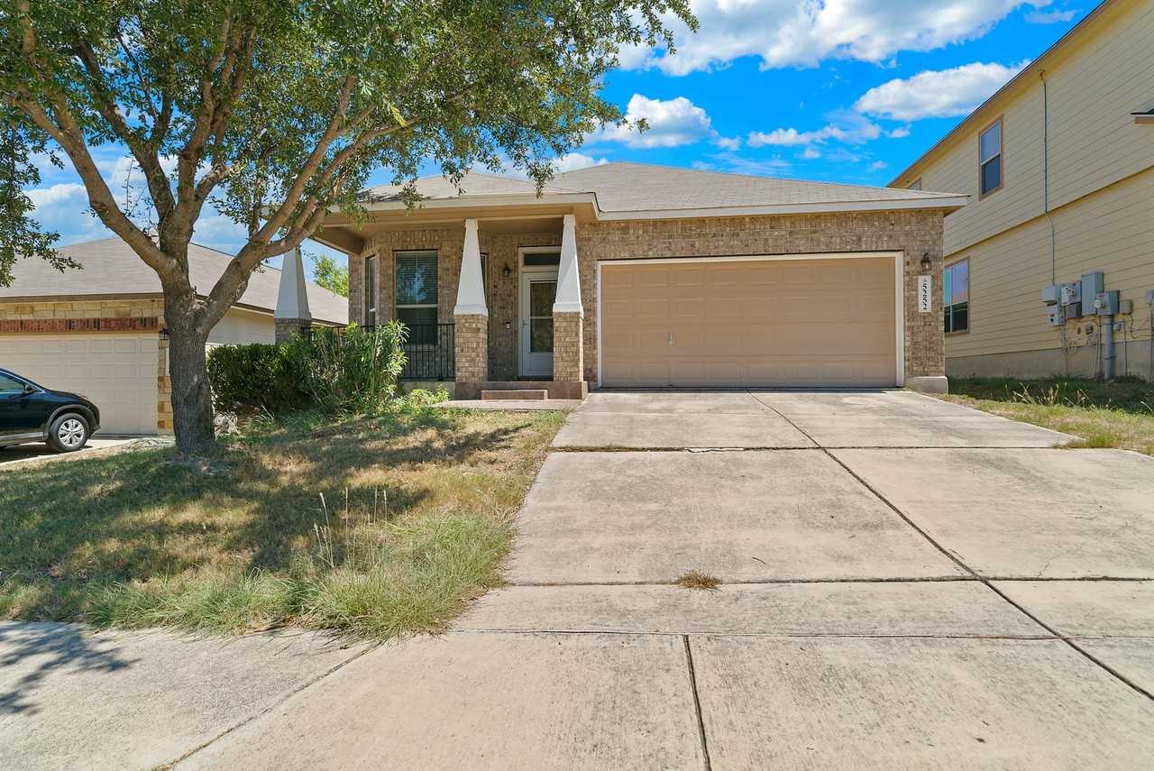 5252 Savory Gln - Photo 2 of 37