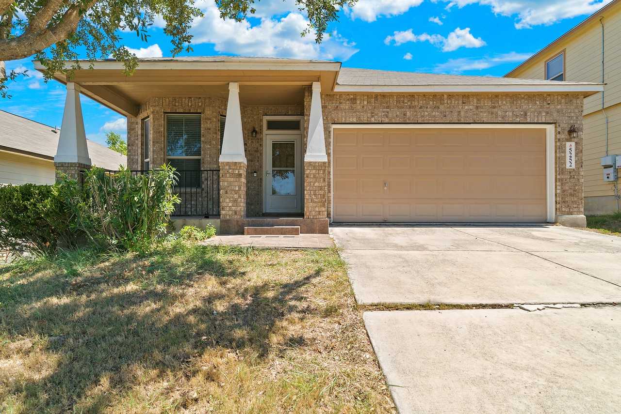 5252 Savory Gln - Photo 3 of 37