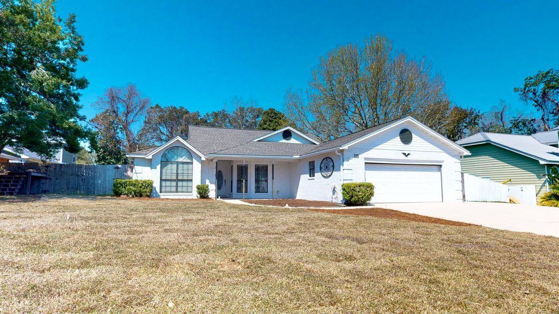 18 Meigs Dr