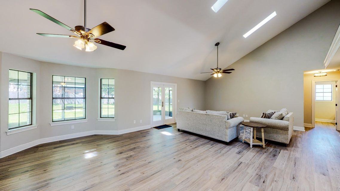 18 Meigs Dr - Photo 4 of 22