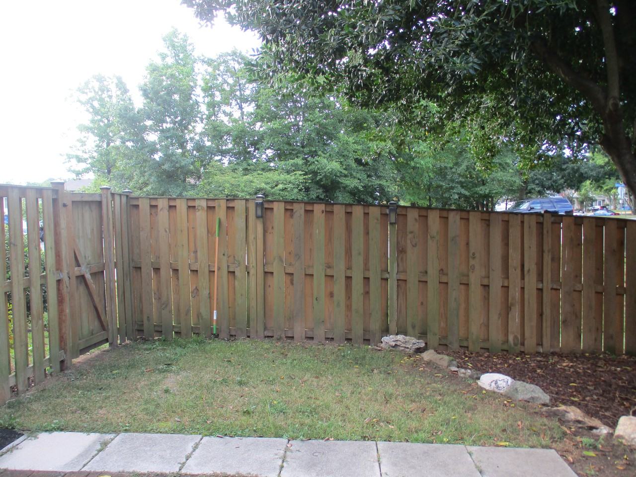 8601 Kenosha Ct - Photo 5 of 32