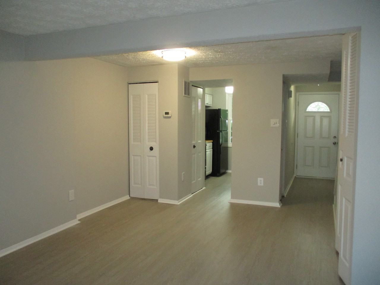 8601 Kenosha Ct - Photo 7 of 32