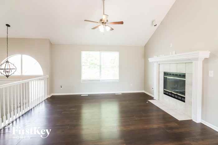 1307 Magnolia Dr - Photo 2 of 15