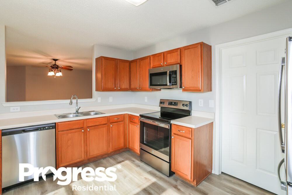 3343 Lipizzan Dr - Photo 7 of 16