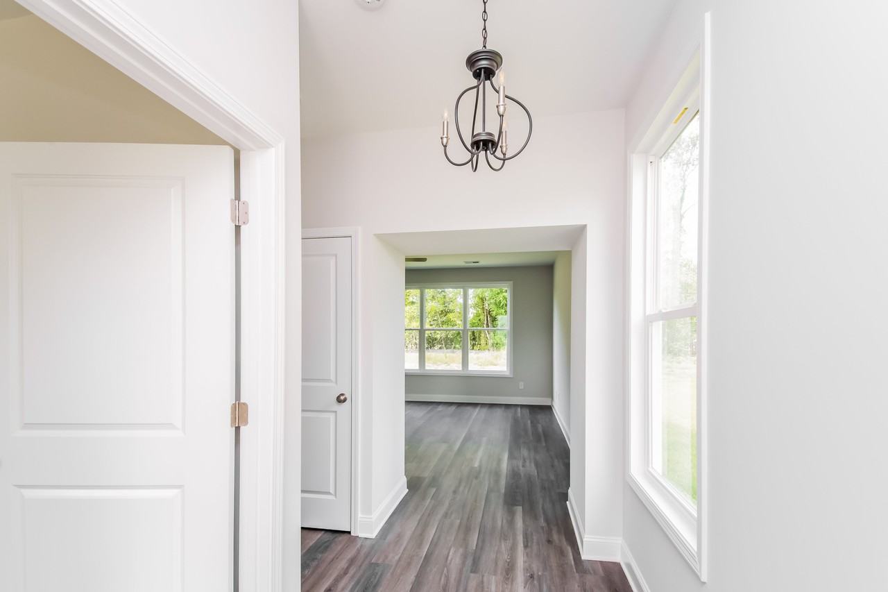 420 Blue Robin Ln - Photo 6 of 15