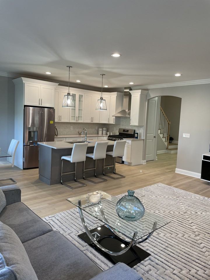 29 Halsey St - Photo 2 of 20