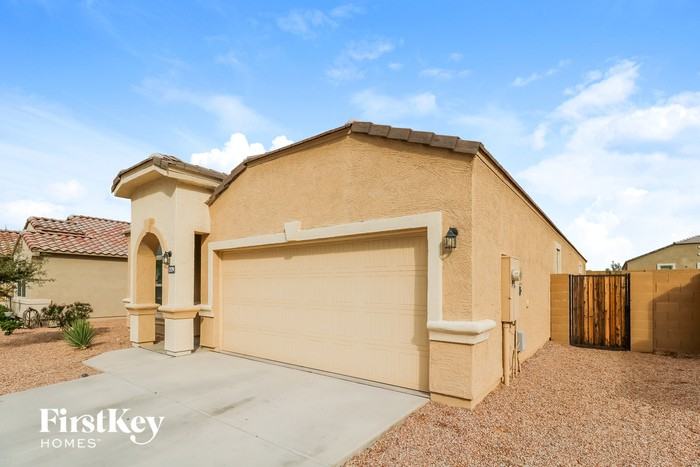 25294 W Carter Ct - Photo 2 of 15