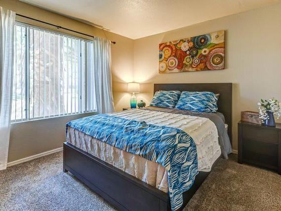 13015 W Rancho Santa Fe Blvd - Photo 2 of 20