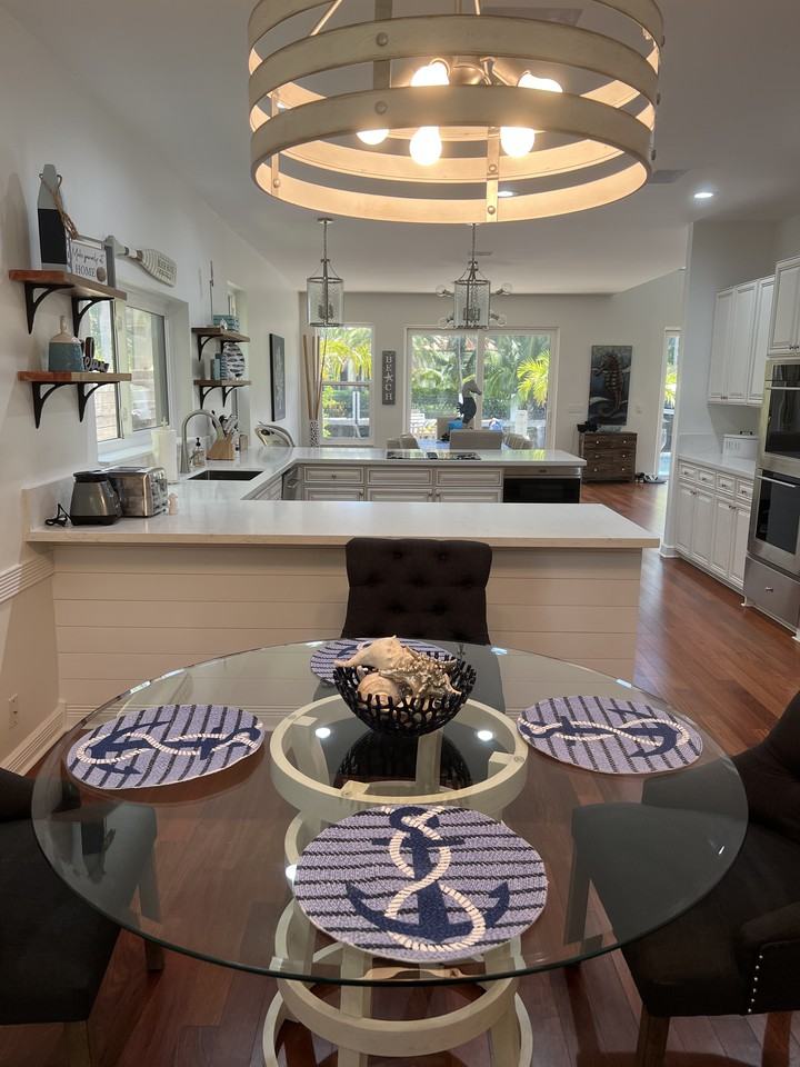 808 Solar Isle Dr - Photo 2 of 2