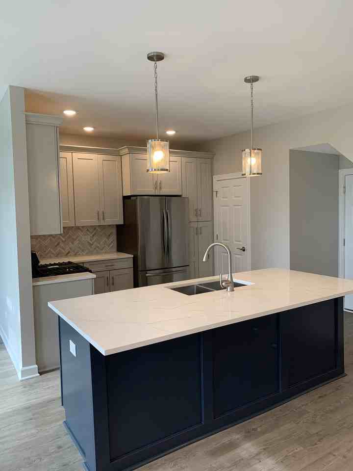 303 Parkside Dr #303 - Photo 3 of 16
