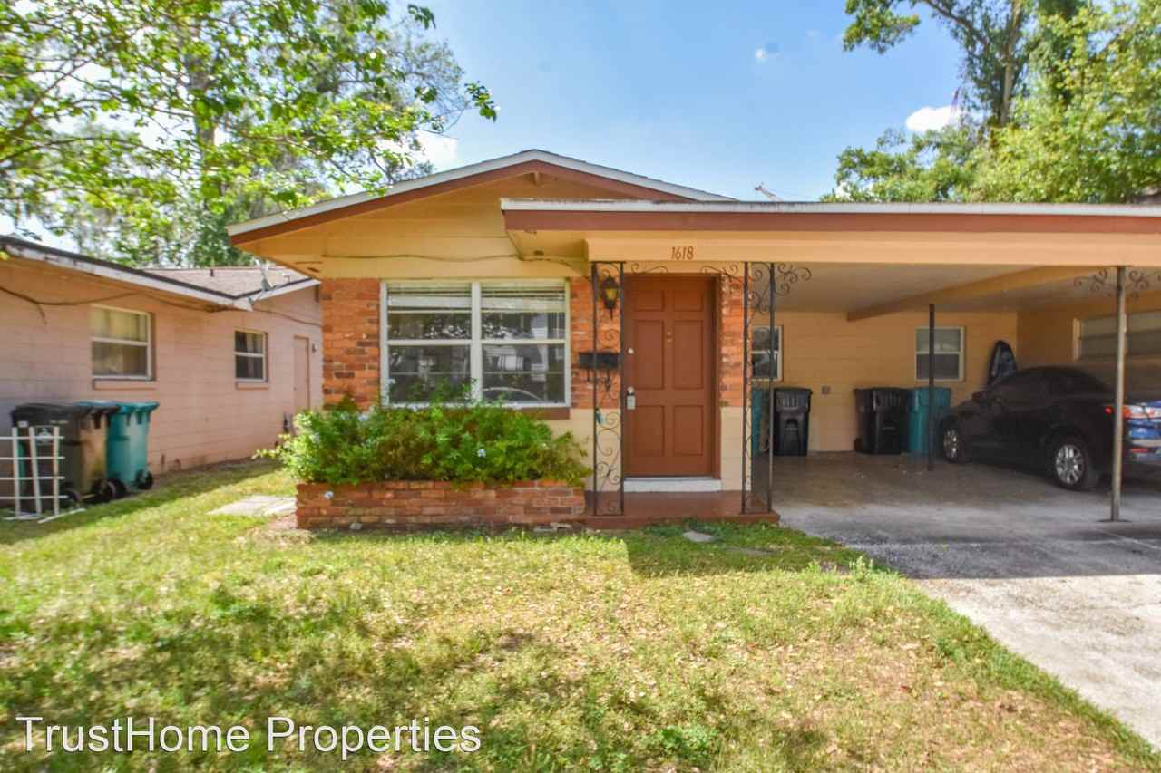 1618 Baltimore Ave - Photo 2 of 16