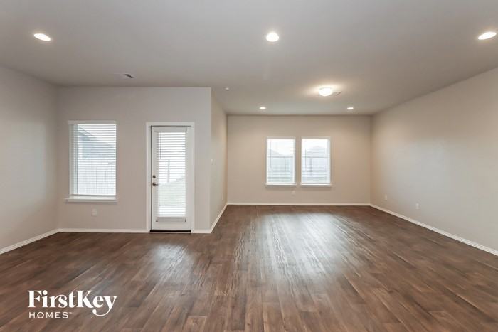 8414 Sacred Lotus Way Ln - Photo 3 of 15