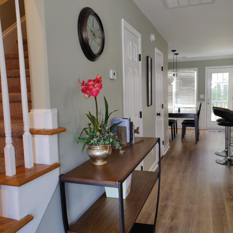 808 Saint Catherines Dr - Photo 3 of 12