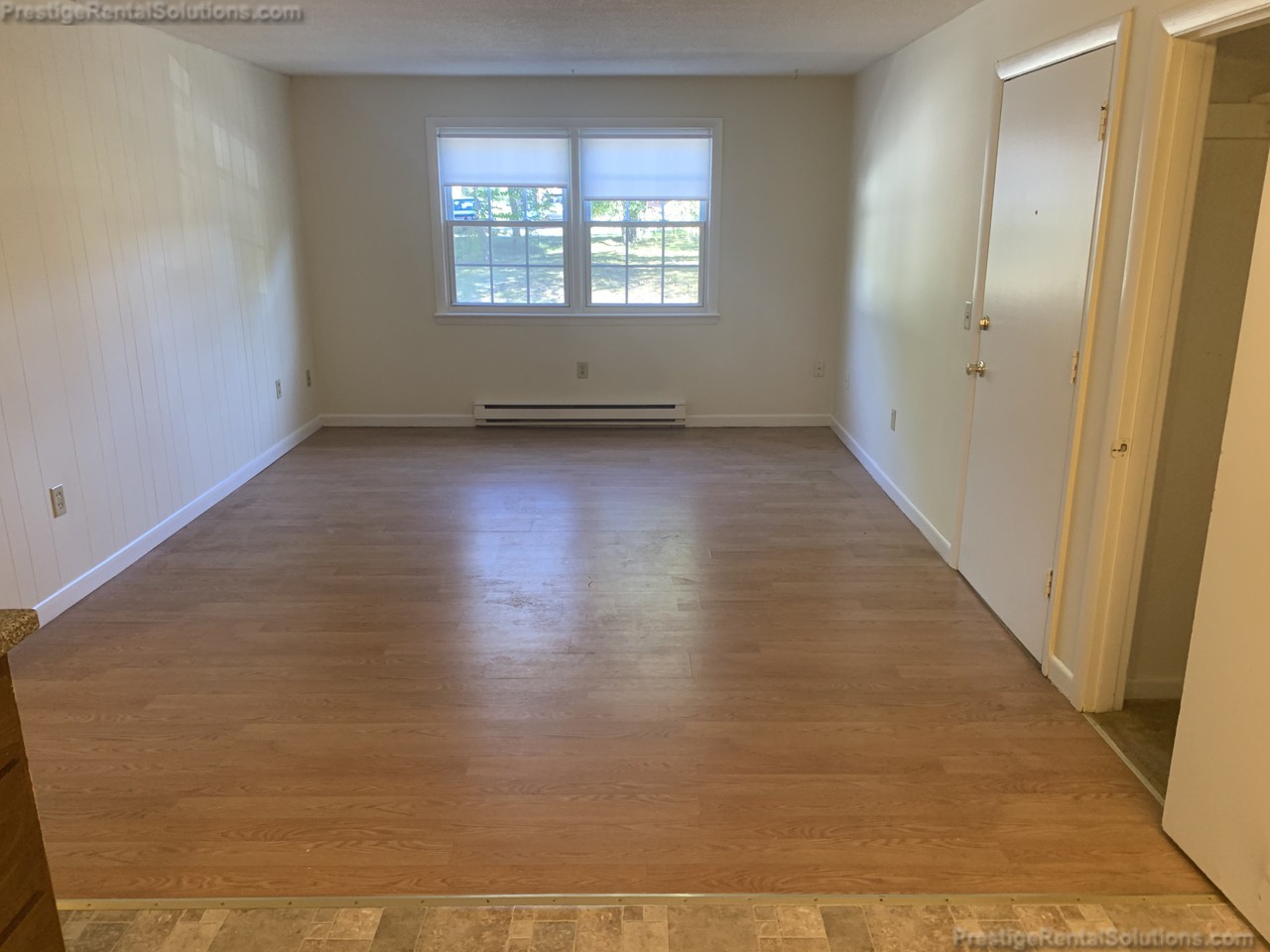 18 Dinan Dr #6 - Photo 3 of 12